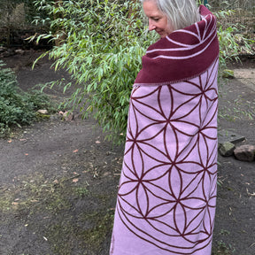 Biobaumwolldecke VITAL brombeere/mauve, Größe 150 x 220 cm, 100% Biobaumwolle, gots-zertifiziert